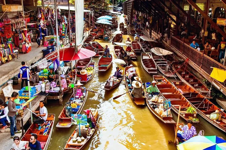 Ayutthaya Floating Market — Culture & Street Food